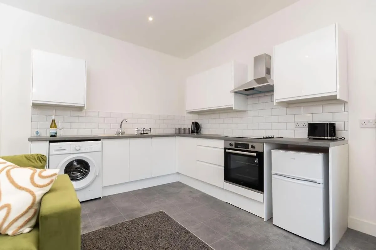 Appartement Contractor-Friendly 4-Bed 2-Bath Apartment, Fast Wifi, Central Redcar