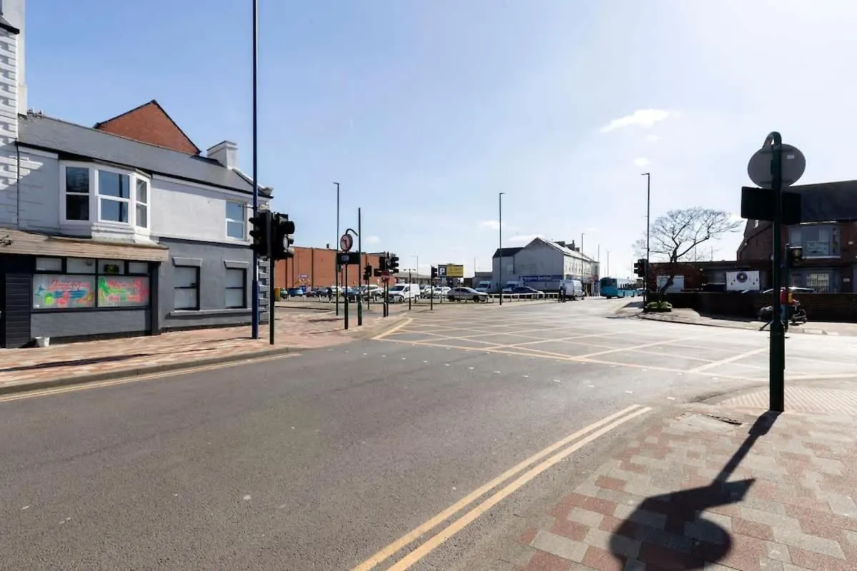 Appartement Contractor-Friendly 4-Bed 2-Bath Apartment, Fast Wifi, Central Redcar